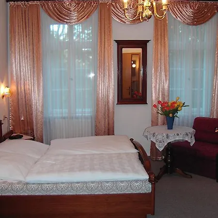 Gasthof Kurheim Haus Linde 3*