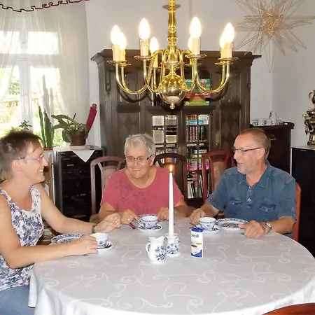 Kurheim Haus Linde 3*