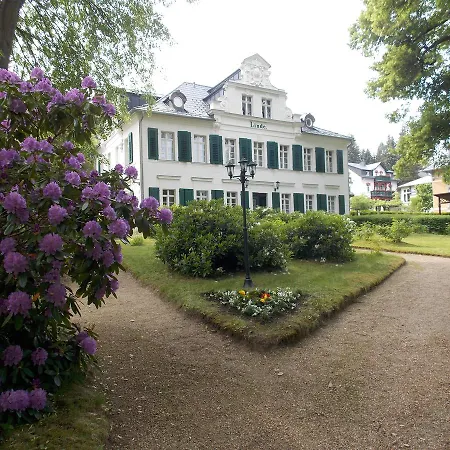 Kurheim Haus Linde Gasthof 3*